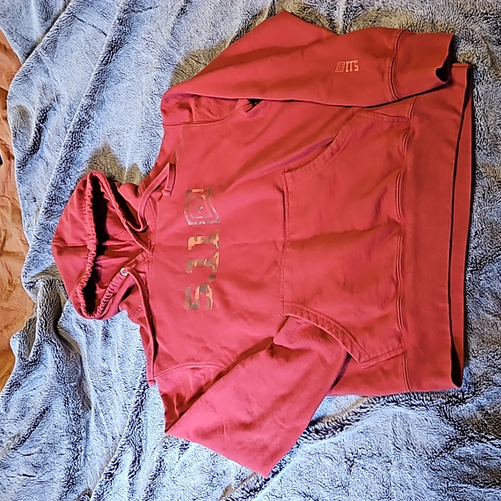 5.11 tactical hoodie size med.